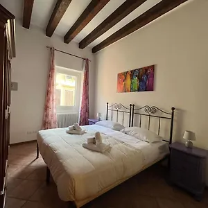 Apartamento Residenza Montecchi 