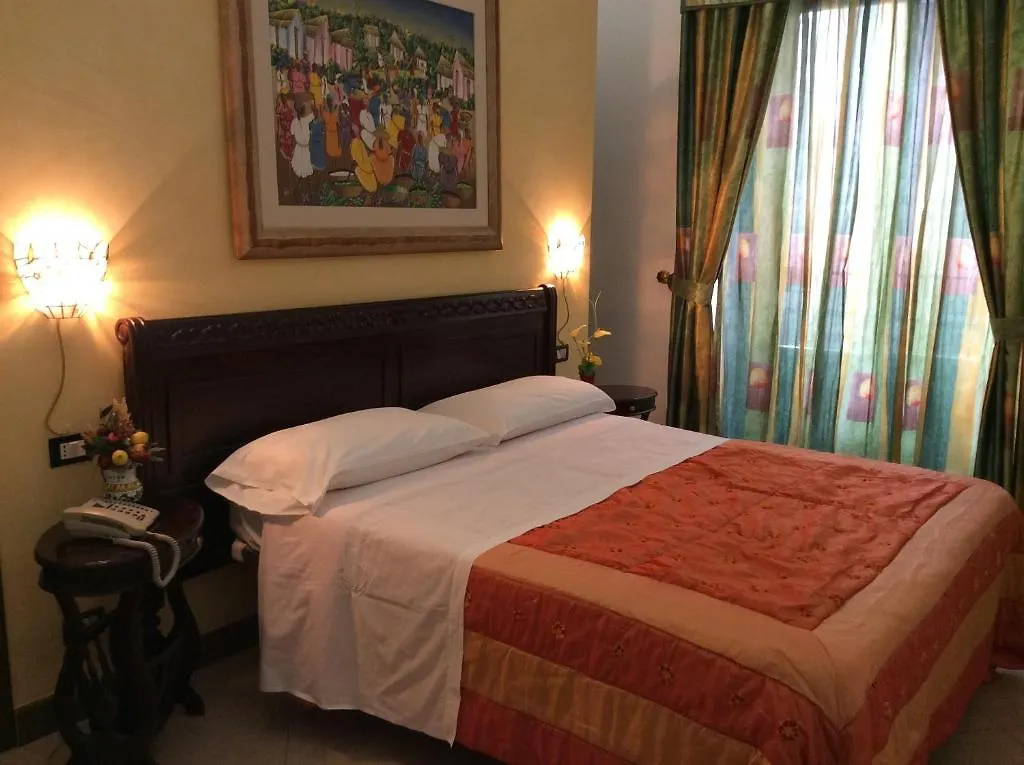 Albergo Verdi Palermo 2*,